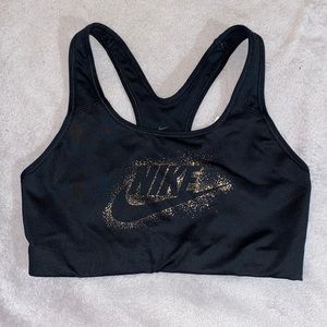 Sports bra